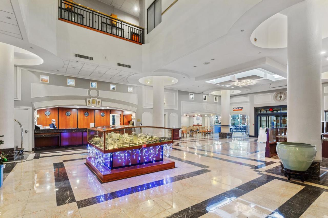 Hotel Wyndham Garden Baronne Plaza New Orleans Exteriér fotografie